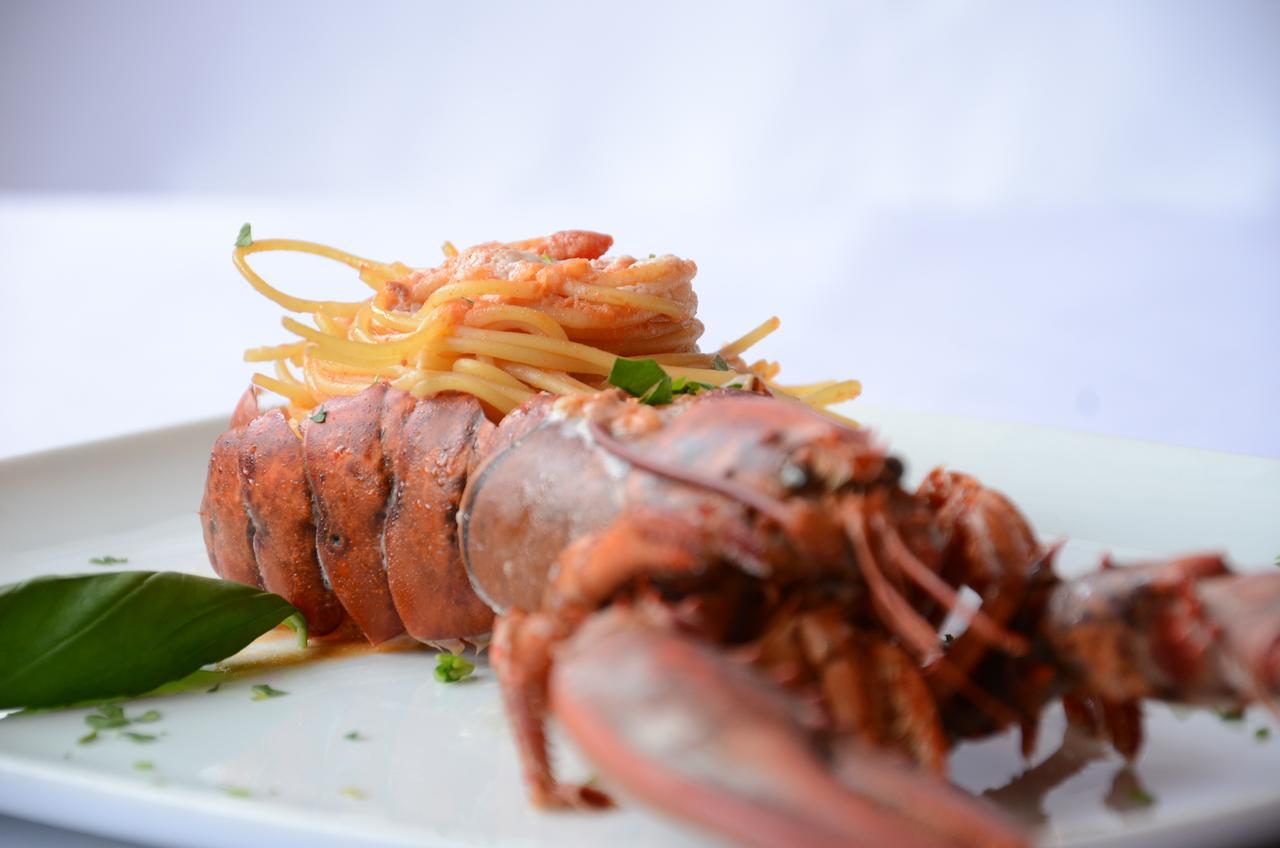 Hotel La Fenice Chiari Kültér fotó