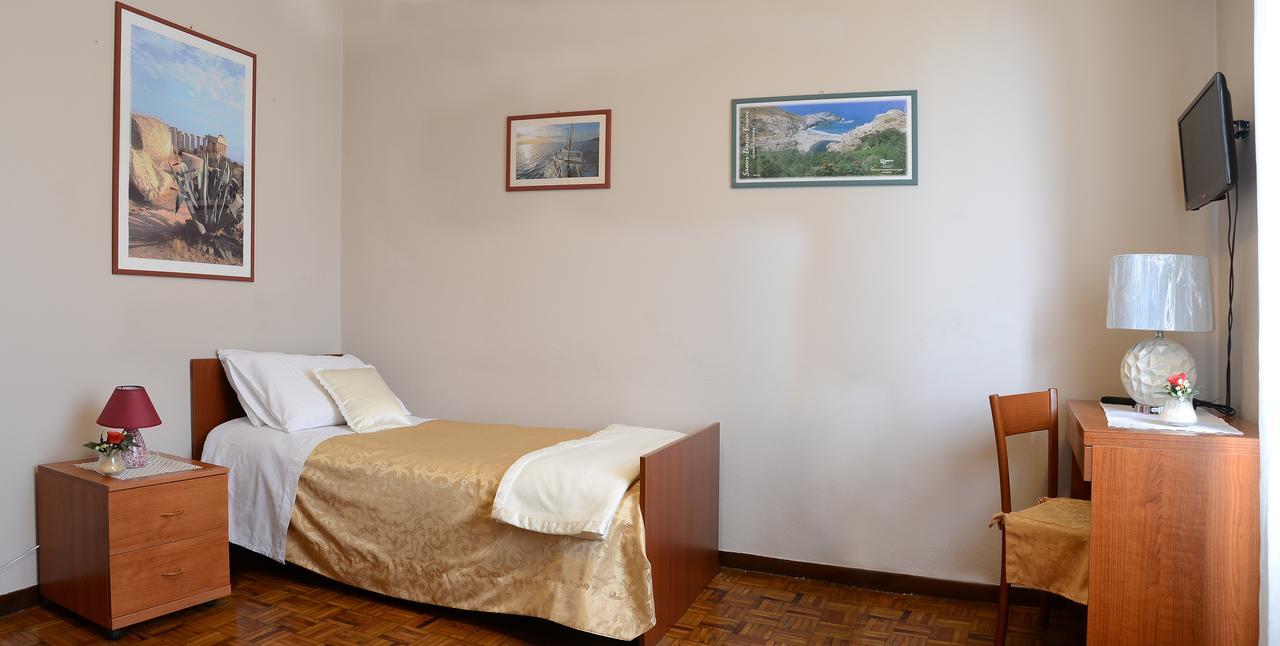 Hotel La Fenice Chiari Kültér fotó